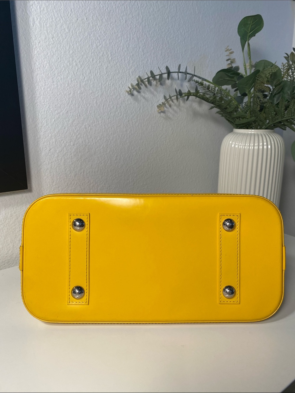 Louis Vuitton Alma PM Citron Epi Leather With Entrupy COA - Picture 8 of 17